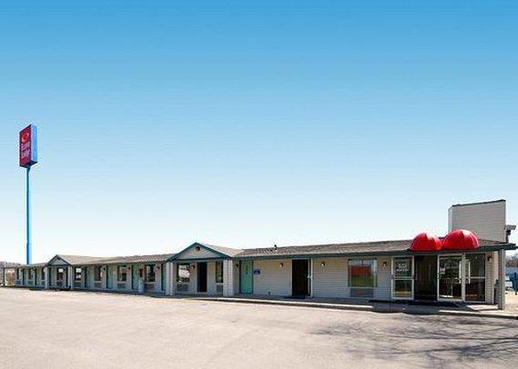 Austin Town Inn Austintown ภายนอก รูปภาพ