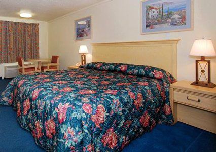 Austin Town Inn Austintown ห้อง รูปภาพ